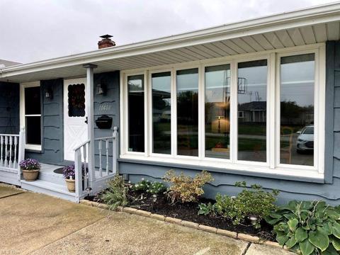 10401 Moore Dr, Parma, OH 44130 photo 8