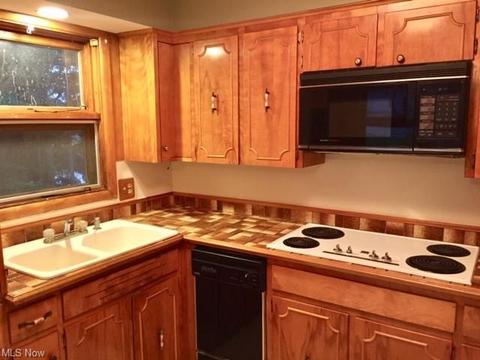 1725 Spring Valley Ave NW, Canton, OH 44708 photo 19