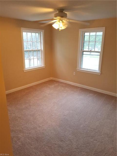 2030 E 224th St, Euclid, OH 44117 photo 12