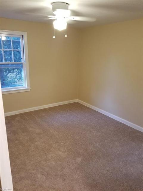2030 E 224th St, Euclid, OH 44117 photo 14