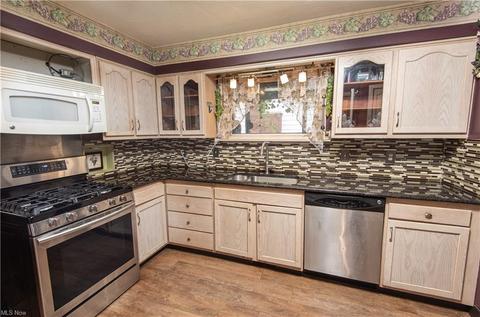 3616 Marshall Ave, Lorain, OH 44053 photo 10