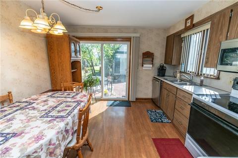 775 E 236th St, Euclid, OH 44123 photo 12