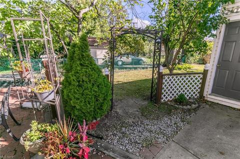775 E 236th St, Euclid, OH 44123 photo 27