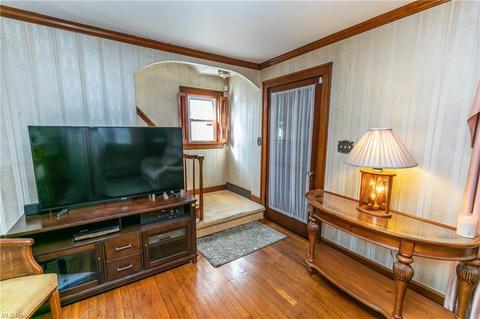 775 E 236th St, Euclid, OH 44123 photo 15