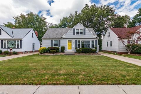 29679 Robert St, Wickliffe, OH 44092 photo 1