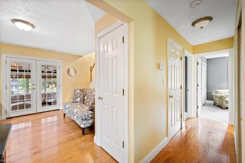 359 Bell St, Chagrin Falls, OH 44022 photo 14