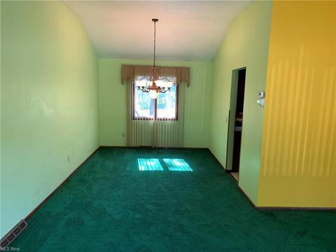 2763 Brian Dr, Parma, OH 44134 photo 5