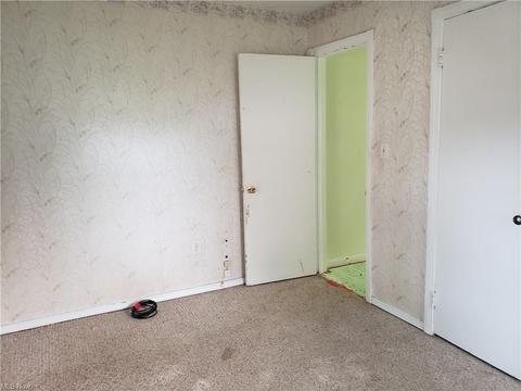 2325 W 9th St, Ashtabula, OH 44004 photo 11