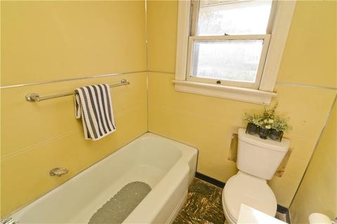 114 Elm St, Struthers, OH 44471 photo 18