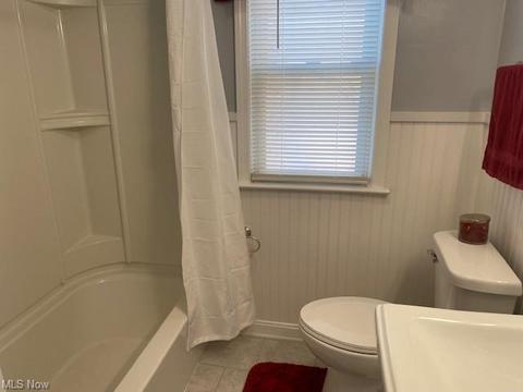 5510 Hampstead Ave, Parma, OH 44129 photo 9