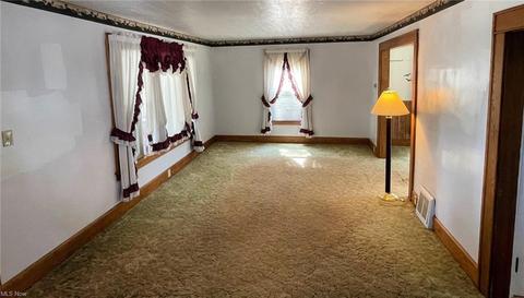 1663 S Seneca Ave, Alliance, OH 44601 photo 3
