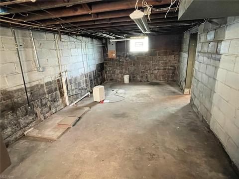 1663 S Seneca Ave, Alliance, OH 44601 photo 13