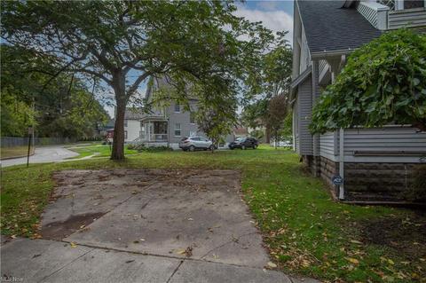 140 Riverside Dr, Ashtabula, OH 44004 photo 11