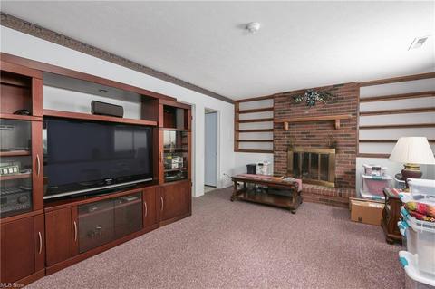 7709 State Rd, Parma, OH 44134 photo 13