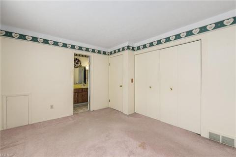 7709 State Rd, Parma, OH 44134 photo 20