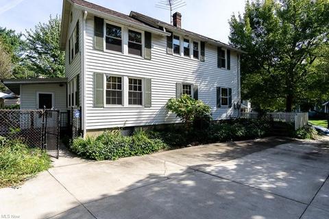 439 E Crain Ave, Kent, OH 44240 photo 3