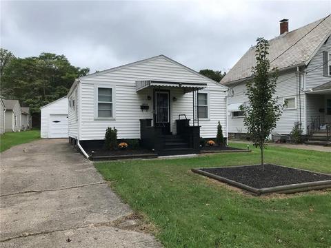 1028 Hamlin Dr, Ashtabula, OH 44004 photo 1