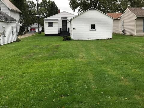 1028 Hamlin Dr, Ashtabula, OH 44004 photo 10