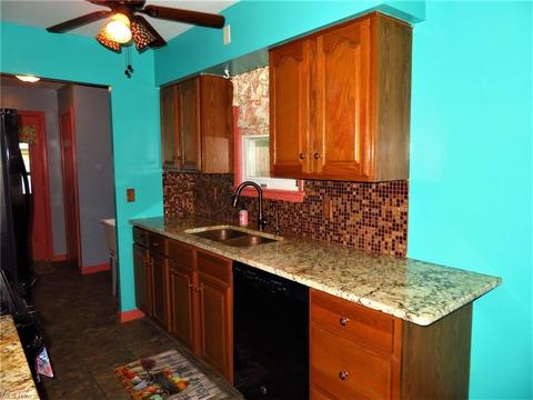 369 White Oak Dr, Elyria, OH 44035 photo 9