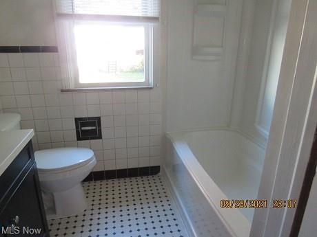 2003 E 40th St, Ashtabula, OH 44004 photo 7