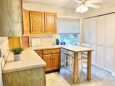 1280 Clifton Ave, Akron, OH 44310 photo 8