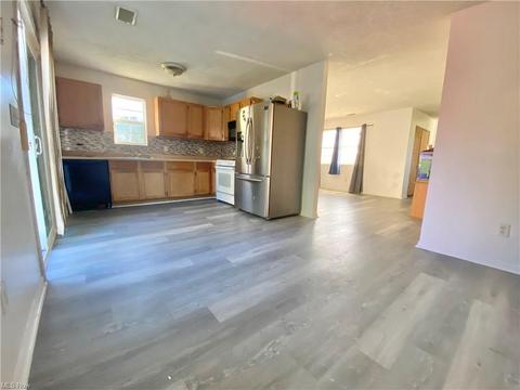2024 Middle Ave, Elyria, OH 44035 photo 8