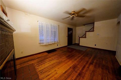 1308 Union Ave, Ashtabula, OH 44004 photo 2