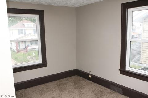 2322 10th St NW, Canton, OH 44708 photo 12