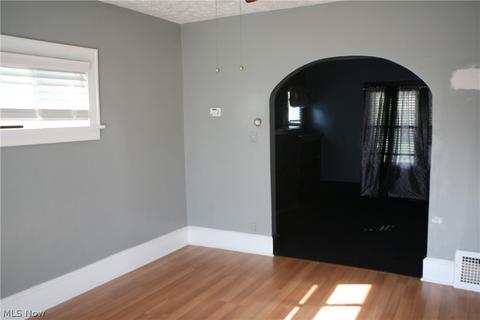 2322 10th St NW, Canton, OH 44708 photo 7