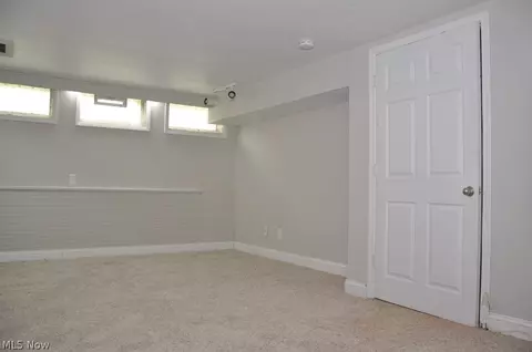 350 E 266th St, Euclid, OH 44132 photo 22