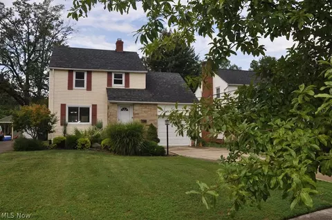 350 E 266th St, Euclid, OH 44132 photo 1