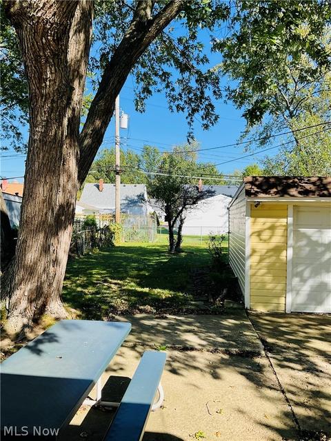 443 E 274th St, Euclid, OH 44132 photo 22