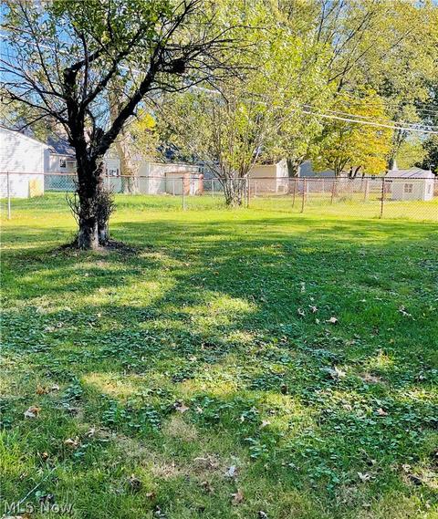 443 E 274th St, Euclid, OH 44132 photo 23