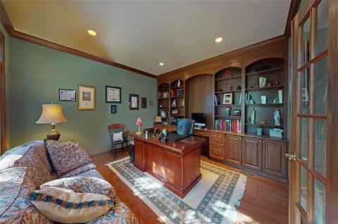5142 Berrington Ct, Solon, OH 44139 photo 3