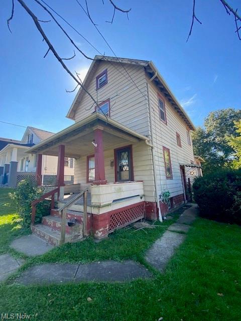 39 Center St, Struthers, OH 44471 photo 1