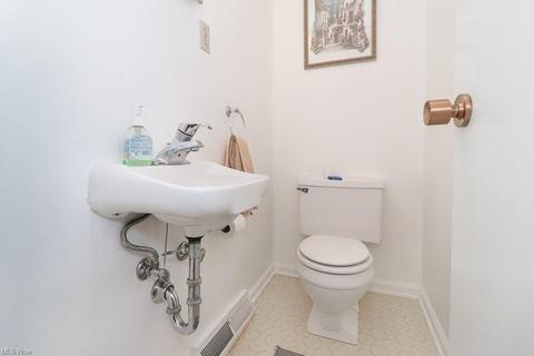 1908 12 Grafton Rd, Elyria, OH 44035 photo 14