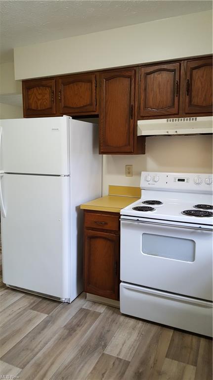 205 3rd St, Wadsworth, OH 44281 photo 4
