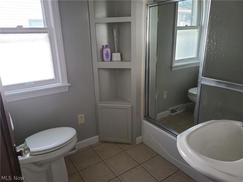 175 Roosevelt Ave, Elyria, OH 44035 photo 11
