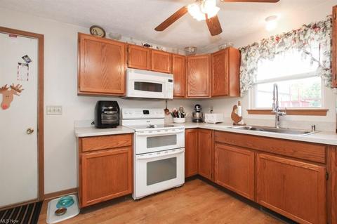 40015 Parsons Rd, Lagrange, OH 44050 photo 12