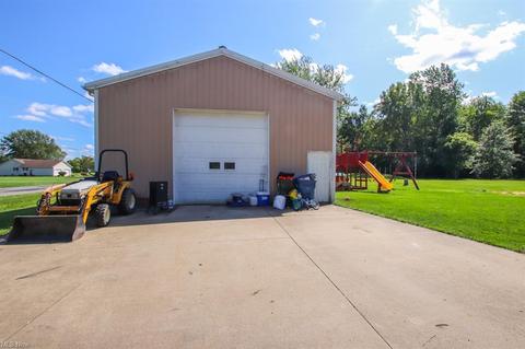 40015 Parsons Rd, Lagrange, OH 44050 photo 2