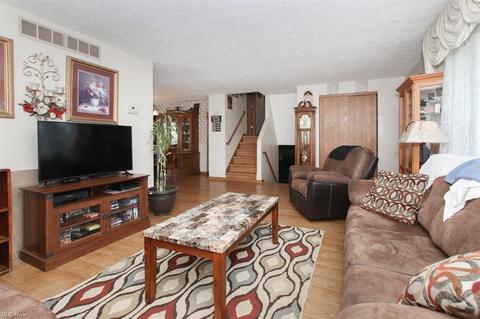 40015 Parsons Rd, Lagrange, OH 44050 photo 5