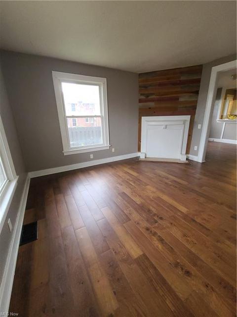 189 Wertz Ave NW, Canton, OH 44708 photo 3