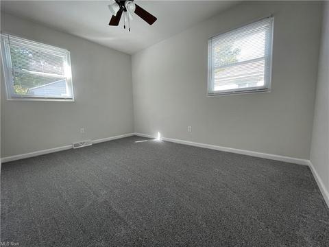 837 Boston Ave, Elyria, OH 44035 photo 12