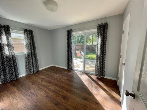 837 Boston Ave, Elyria, OH 44035 photo 11