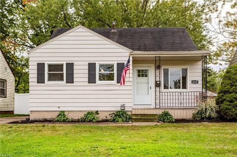 633 Eastern Heights Blvd, Elyria, OH 44035 photo 1