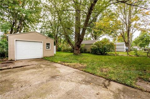 633 Eastern Heights Blvd, Elyria, OH 44035 photo 20