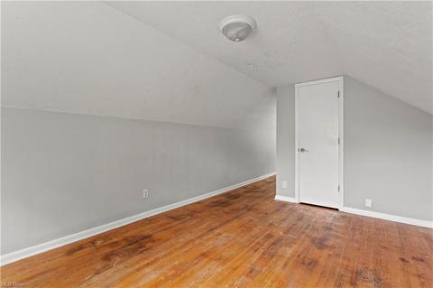 633 Eastern Heights Blvd, Elyria, OH 44035 photo 17