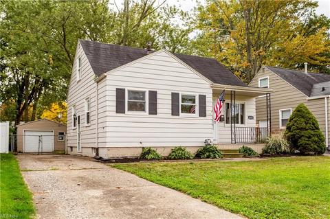 633 Eastern Heights Blvd, Elyria, OH 44035 photo 23