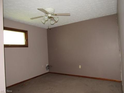 637 Hilliard Rd, Elyria, OH 44035 photo 14