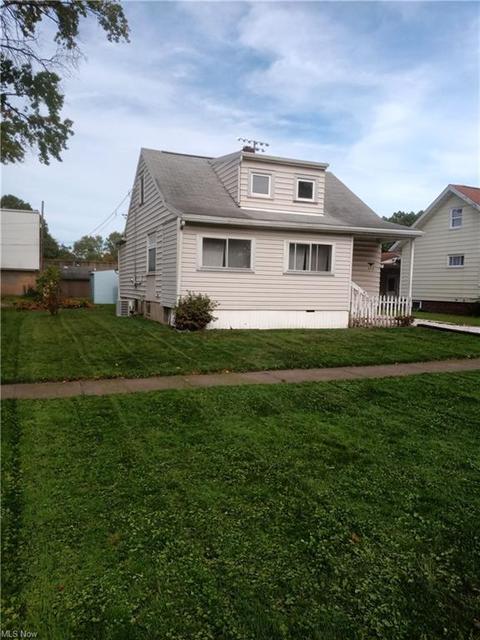 355 E Indiana Ave, Sebring, OH 44672 photo 1